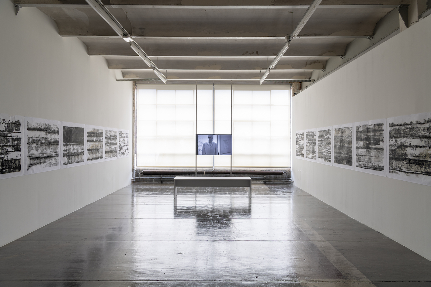 current & upcoming - salle principale